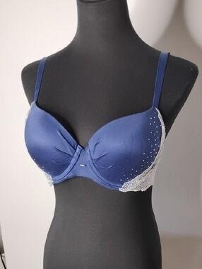Vicorias Secret Navy Blue Padded Lace Accent Bra